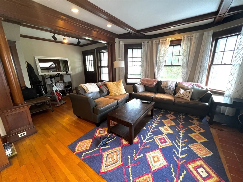 3 bed, 1 bath apartment for rent at 330 School St Unit 1, Watertown — photo 11 of 31