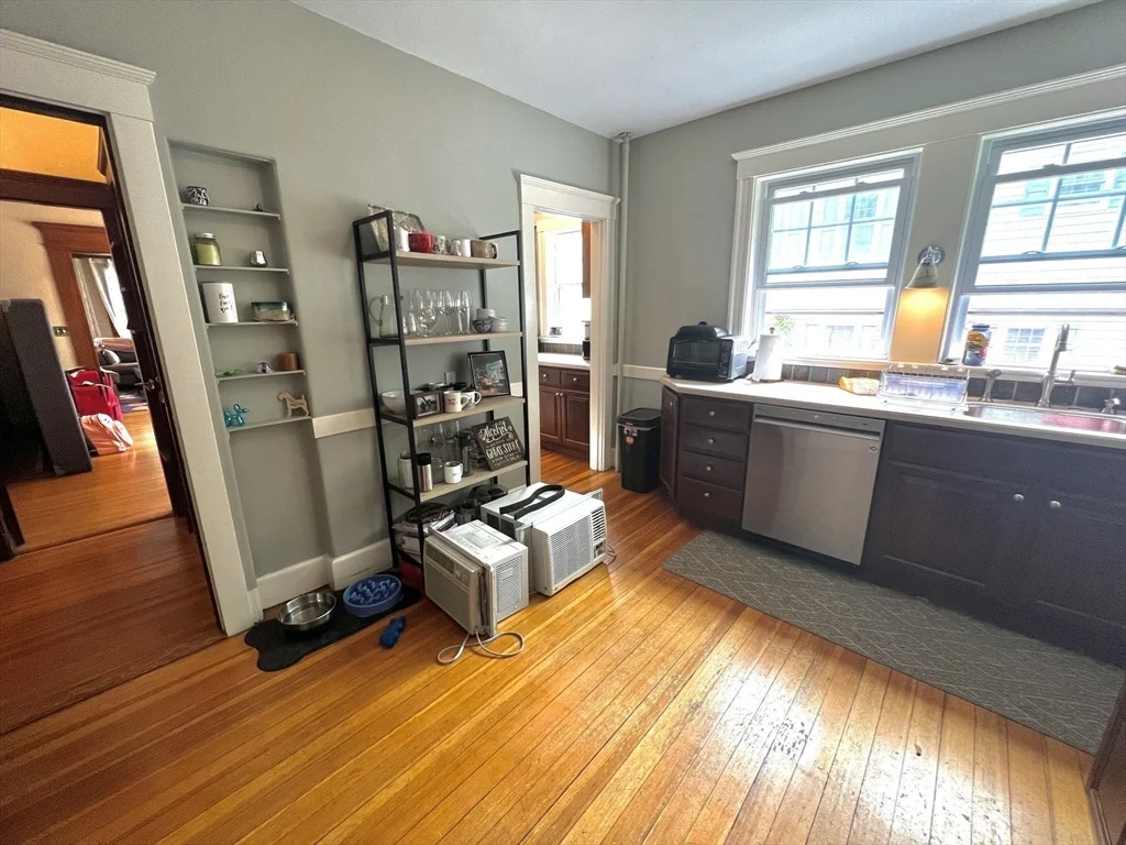 3 bed, 1 bath apartment for rent at 330 School St Unit 1, Watertown — photo 13 of 31