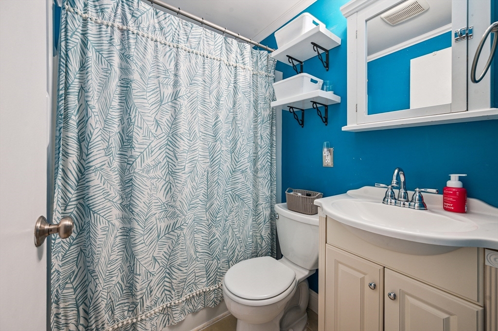 2 bed, 1 bath apartment for rent at 330 Sterling St Unit B-8, West Boylston — photo 10 of 27