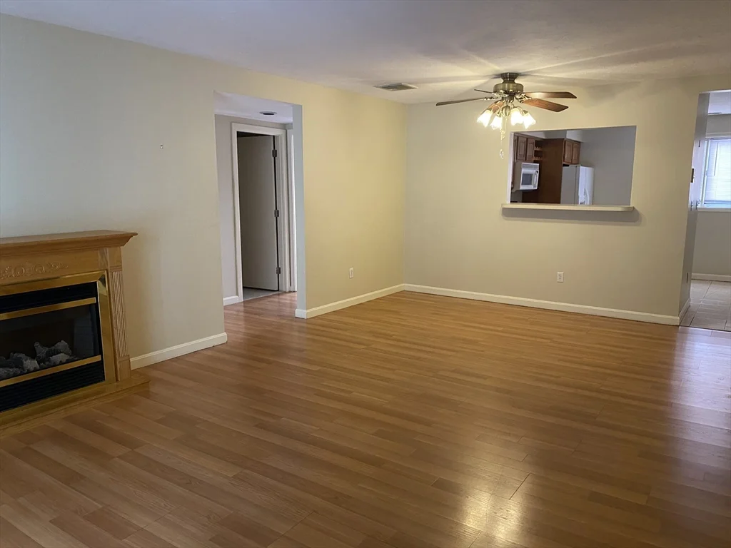 2 bed, 2 bath apartment for rent at 330 Sunderland Rd Unit 26, Worcester — photo 8 of 20