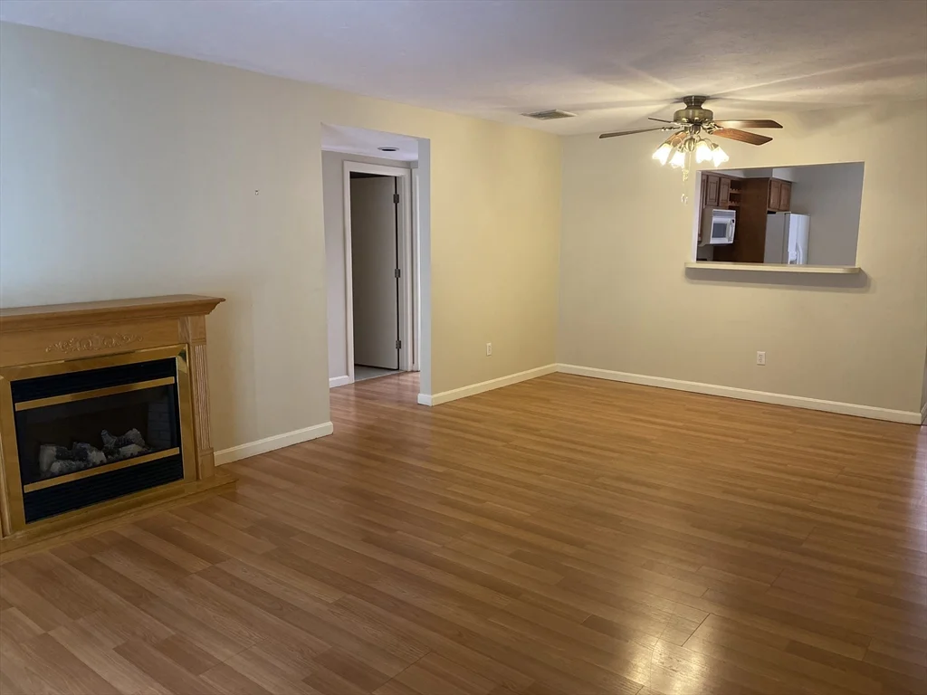 2 bed, 2 bath apartment for rent at 330 Sunderland Rd Unit 26, Worcester — photo 9 of 20