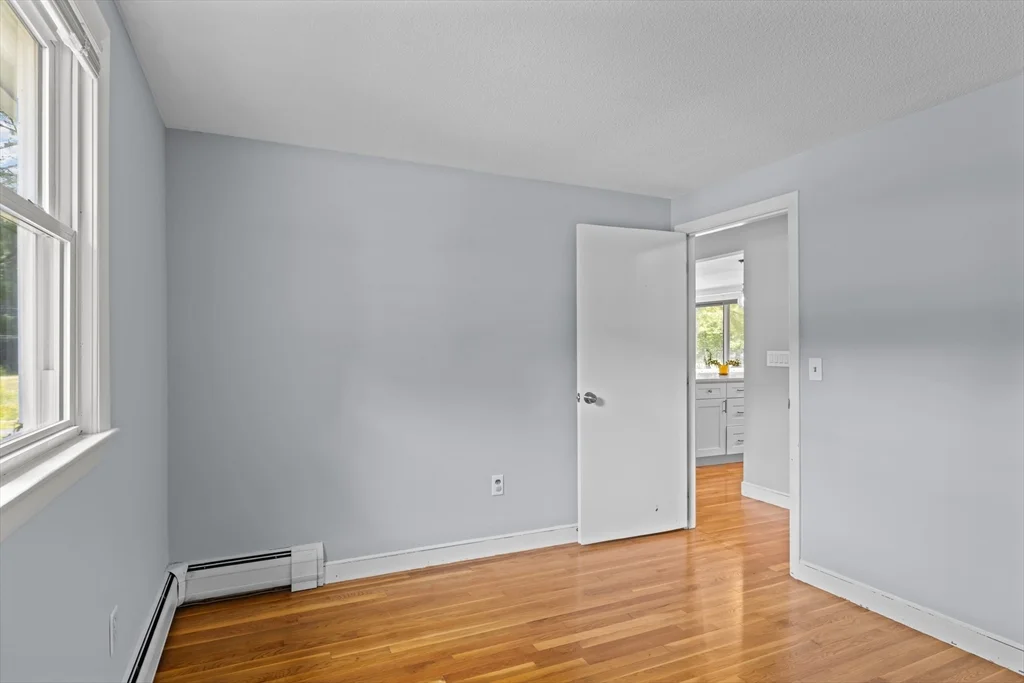 5 bed, 2 bath apartment for rent at 330 Swains Pond Ave, Melrose — photo 10 of 28