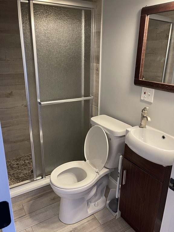 3 bed, 3 bath apartment for rent at 330 Western Ave Unit 2A, Riverside — photo 13 of 28
