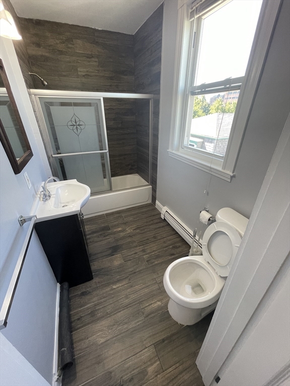 4 bed, 3 bath apartment for rent at 330 Western Ave Unit 2nd FL, Riverside — photo 17 of 22