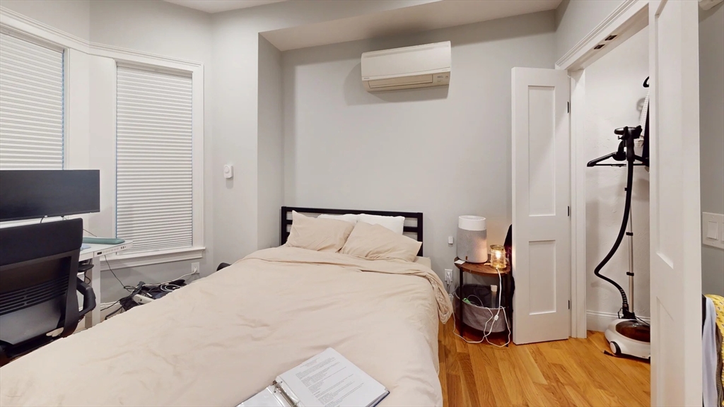 1 bed, 1 bath apartment for rent at 3305 Washington St Unit 102, Jamaica Plain — photo 4 of 6