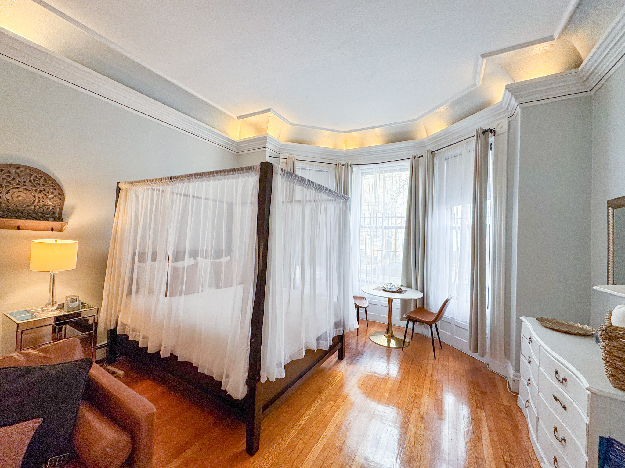 Studio bed, 1 bath apartment for rent at 331 Beacon St Unit 2R, Back Bay — photo 5 of 9