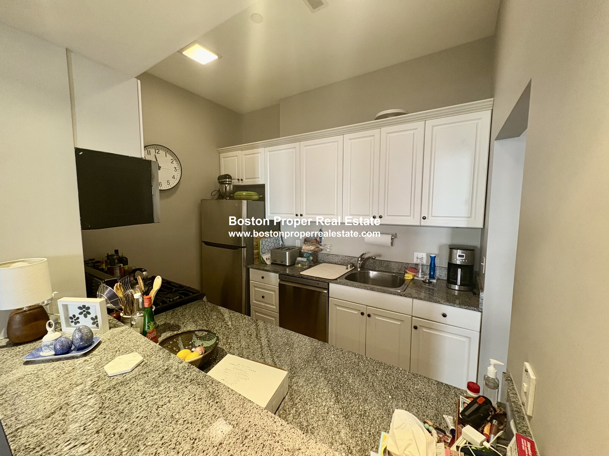 2 bed, 2 bath apartment for rent at 331 Beacon St Unit 3, Back Bay — photo 5 of 24