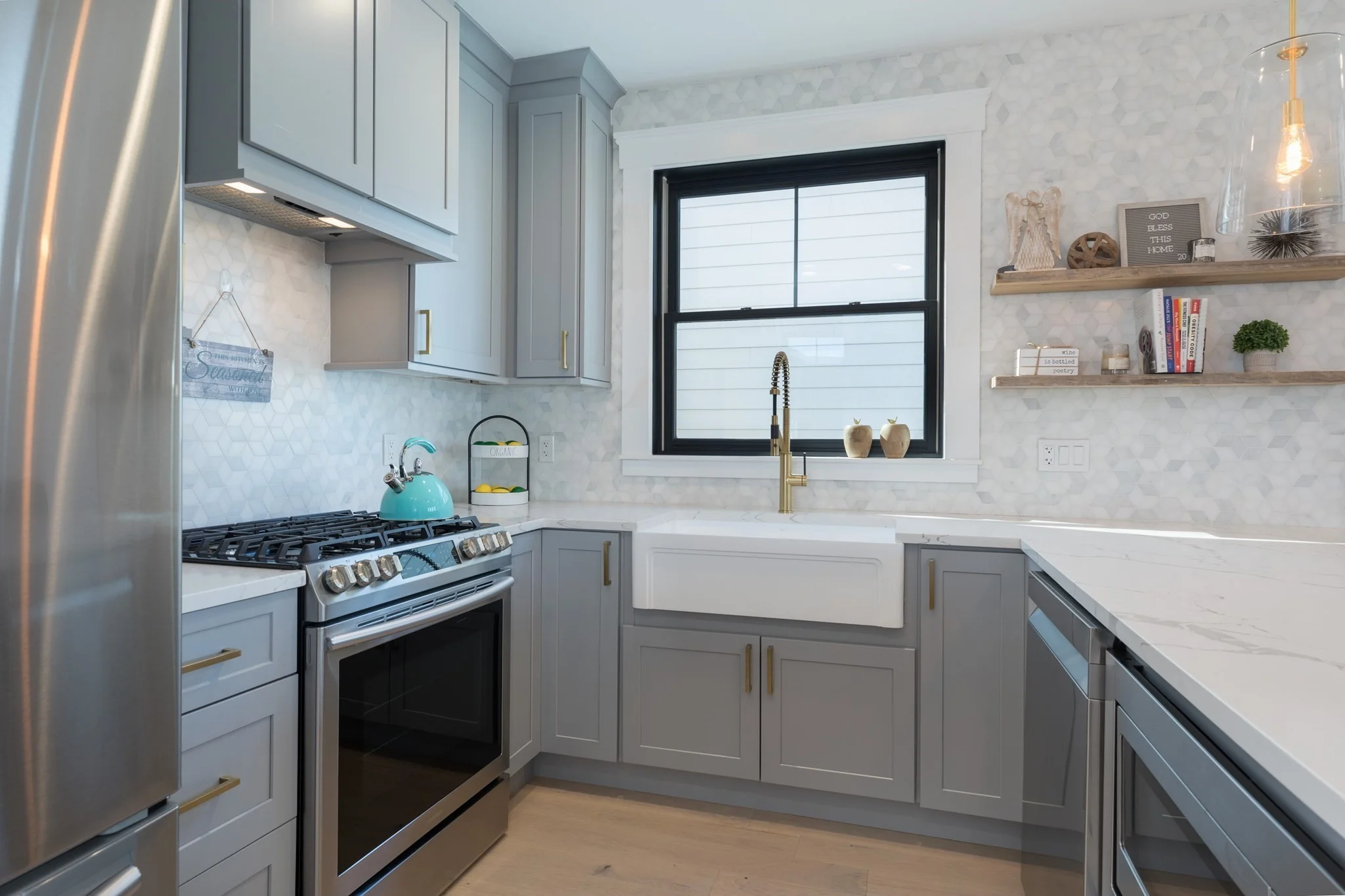 2 bed, 2 bath apartment for rent at 331 Chelsea St Unit 4, East Boston — photo 2 of 16