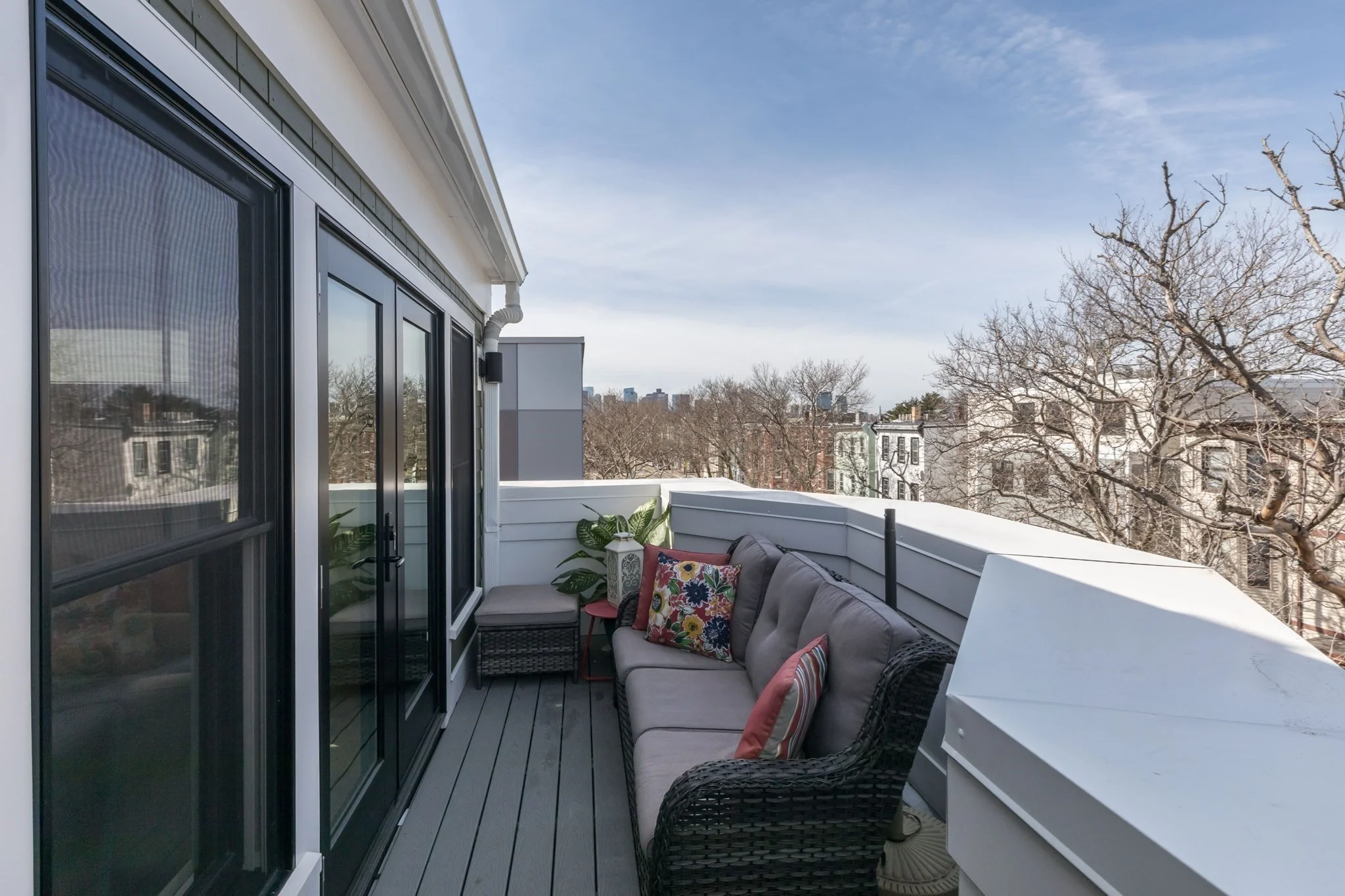 2 bed, 2 bath apartment for rent at 331 Chelsea St Unit 4, East Boston — photo 12 of 16