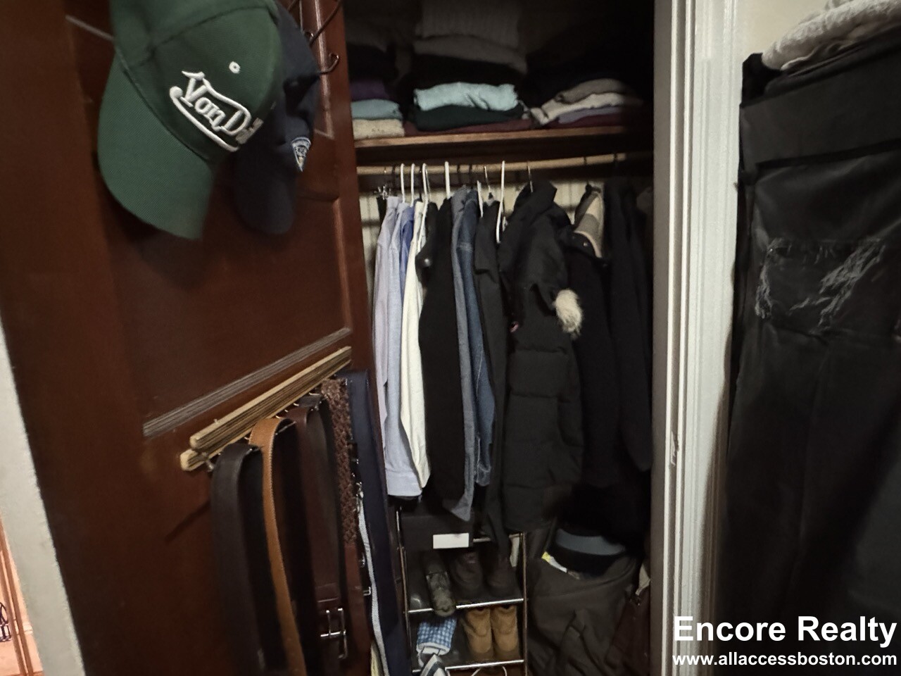 3 bed, 2 bath apartment for rent at 331 Faneuil St Unit 1, Oak Square — photo 17 of 24