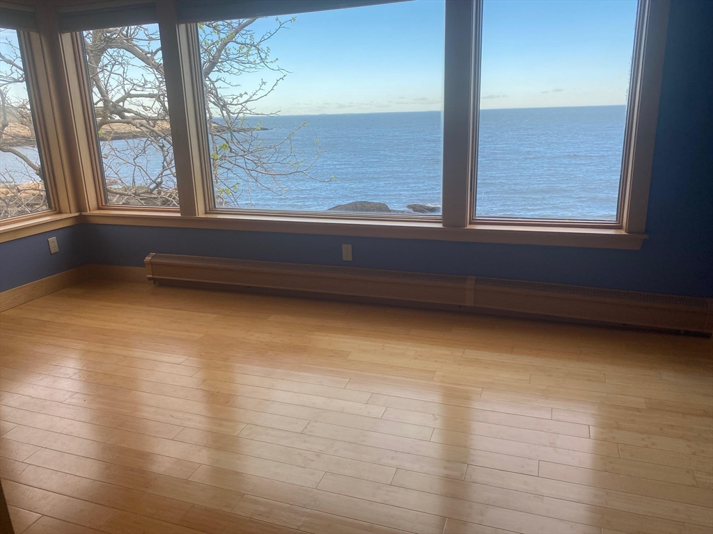 2 bed, 1 bath apartment for rent at 331 Granite St Unit 1, Folly Cove — photo 15 of 18