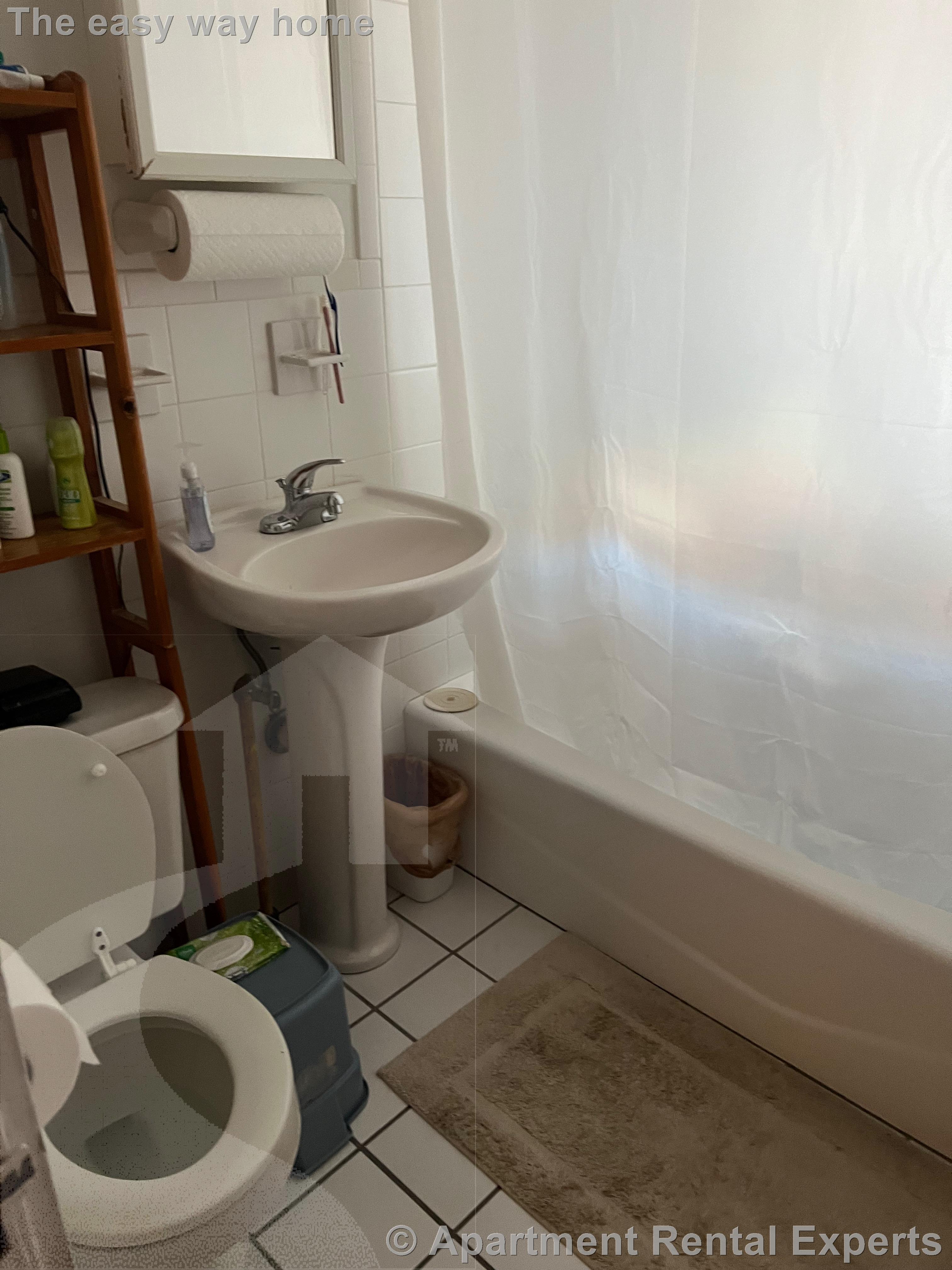 2 bed, 1 bath apartment for rent at 331 Harvard St Unit 11, Harvard Square — photo 8 of 25