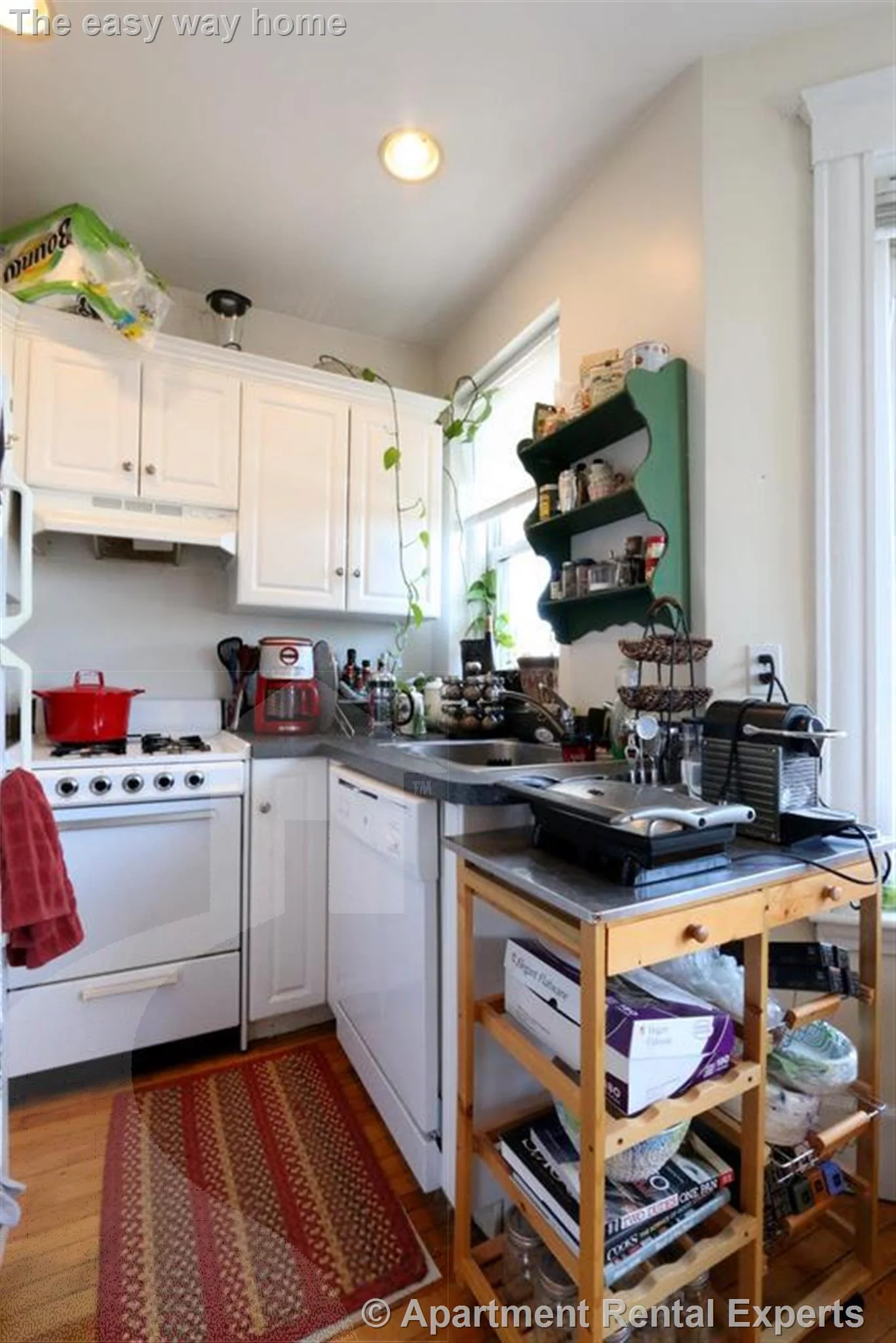 2 bed, 1 bath apartment for rent at 331 Harvard St Unit 15, Harvard Square — photo 4 of 17