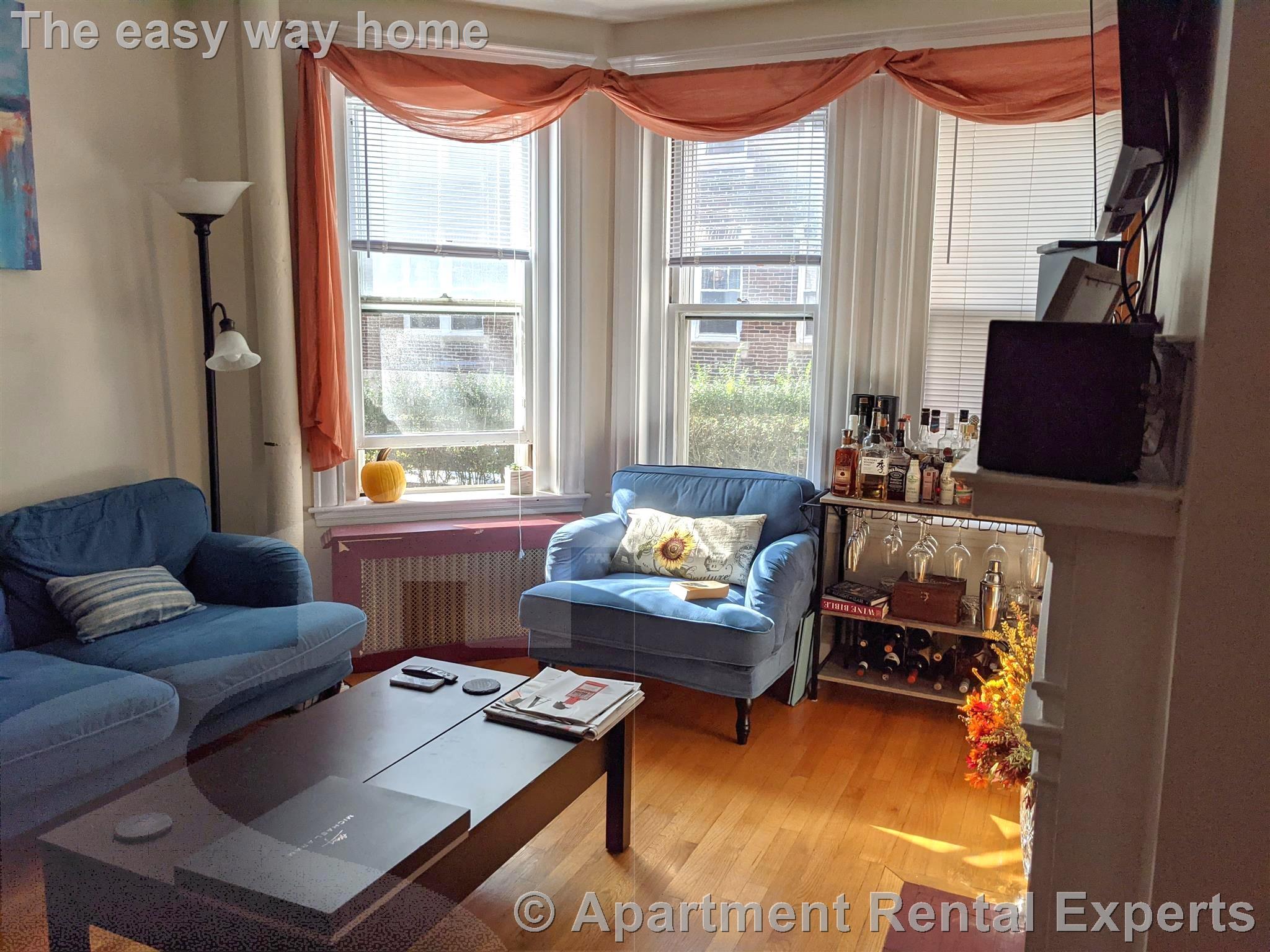 1 bed, 1 bath apartment for rent at 331 Harvard St Unit 4, Harvard Square — photo 2 of 11