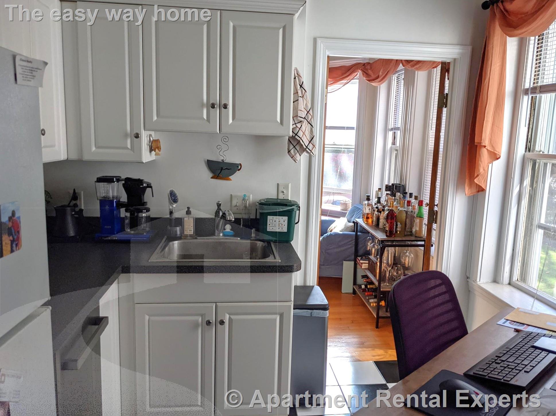 1 bed, 1 bath apartment for rent at 331 Harvard St Unit 4, Harvard Square — photo 3 of 11