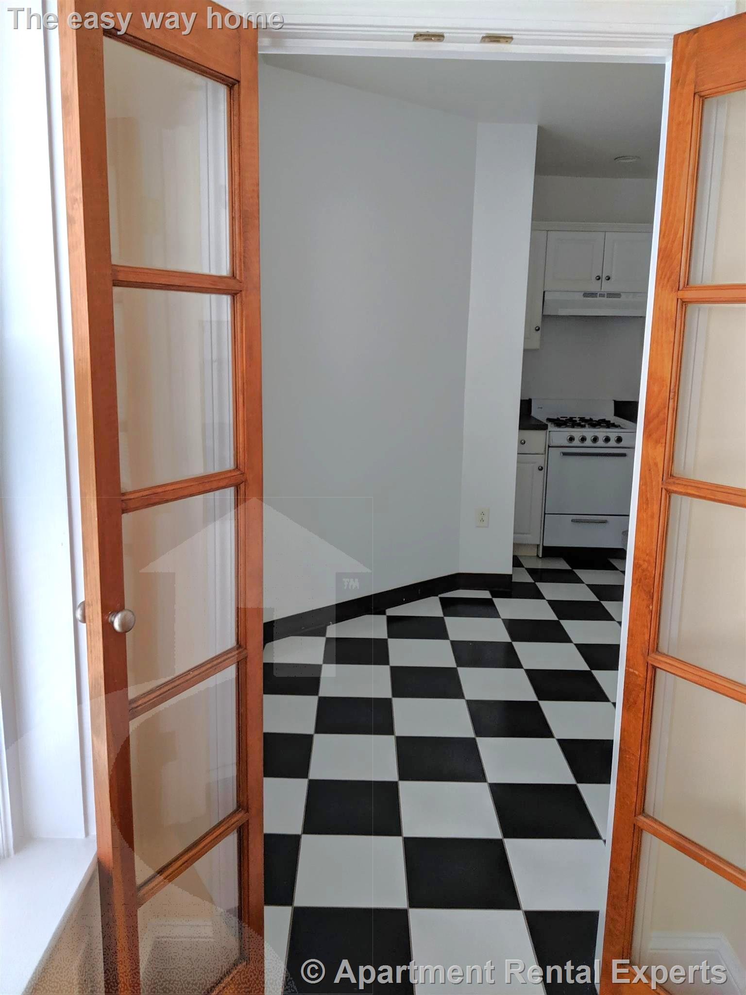 1 bed, 1 bath apartment for rent at 331 Harvard St Unit 4, Harvard Square — photo 6 of 11