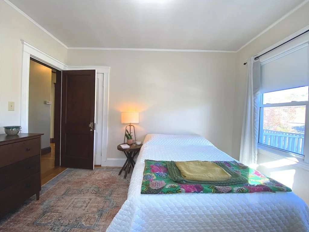 2 bed, 1 bath apartment for rent at 331 Hyde Park Ave Unit 3, Jamaica Plain — photo 11 of 26