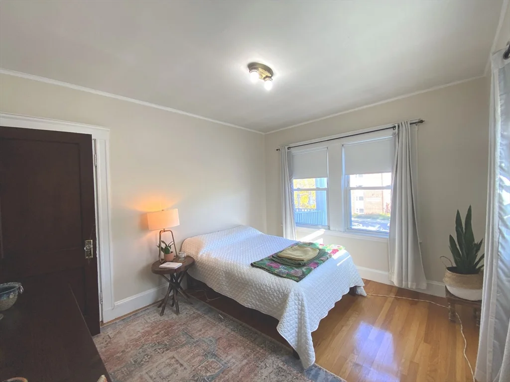 2 bed, 1 bath apartment for rent at 331 Hyde Park Ave Unit 3, Jamaica Plain — photo 10 of 26