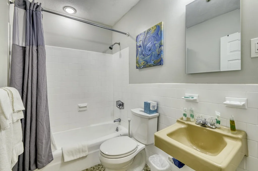 1 bed, 1 bath apartment for rent at 332 Copeland St Unit 19, Quincy — photo 6 of 6