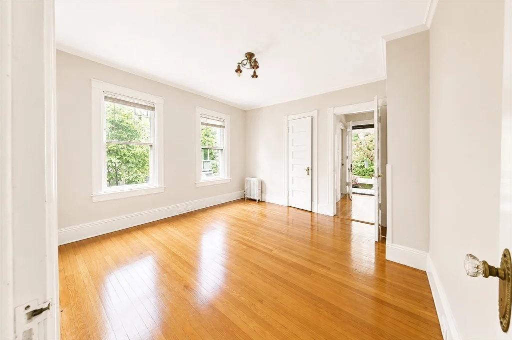 2 bed, 1 bath apartment for rent at 332 Forest Park Ave Unit 332, Springfield — photo 10 of 18