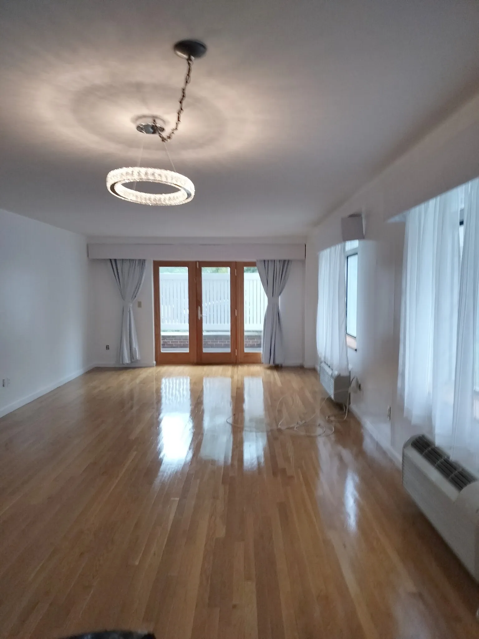 2 bed, 2 bath apartment for rent at 332 Franklin St Unit 101, Riverside