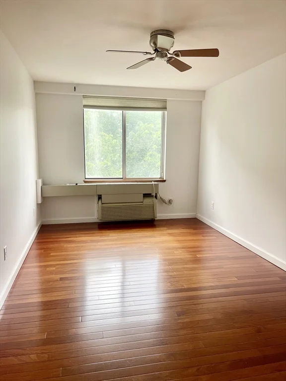 2 bed, 2 bath apartment for rent at 332 Franklin St Unit Unit 403, Riverside — photo 17 of 25