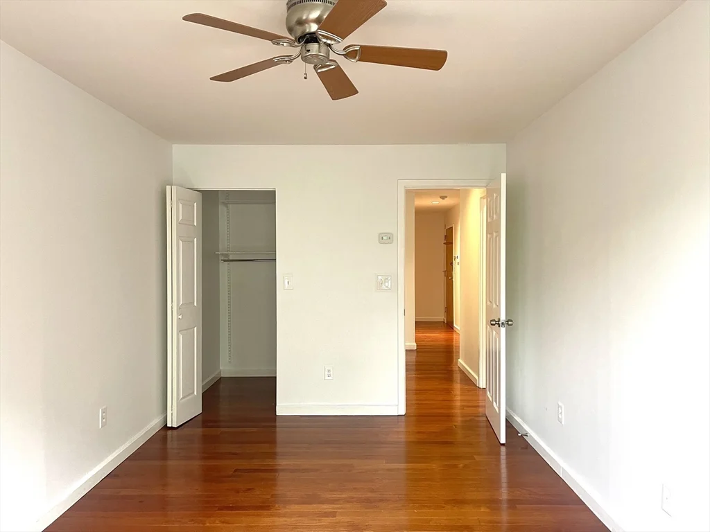 2 bed, 2 bath apartment for rent at 332 Franklin St Unit Unit 403, Riverside — photo 16 of 25