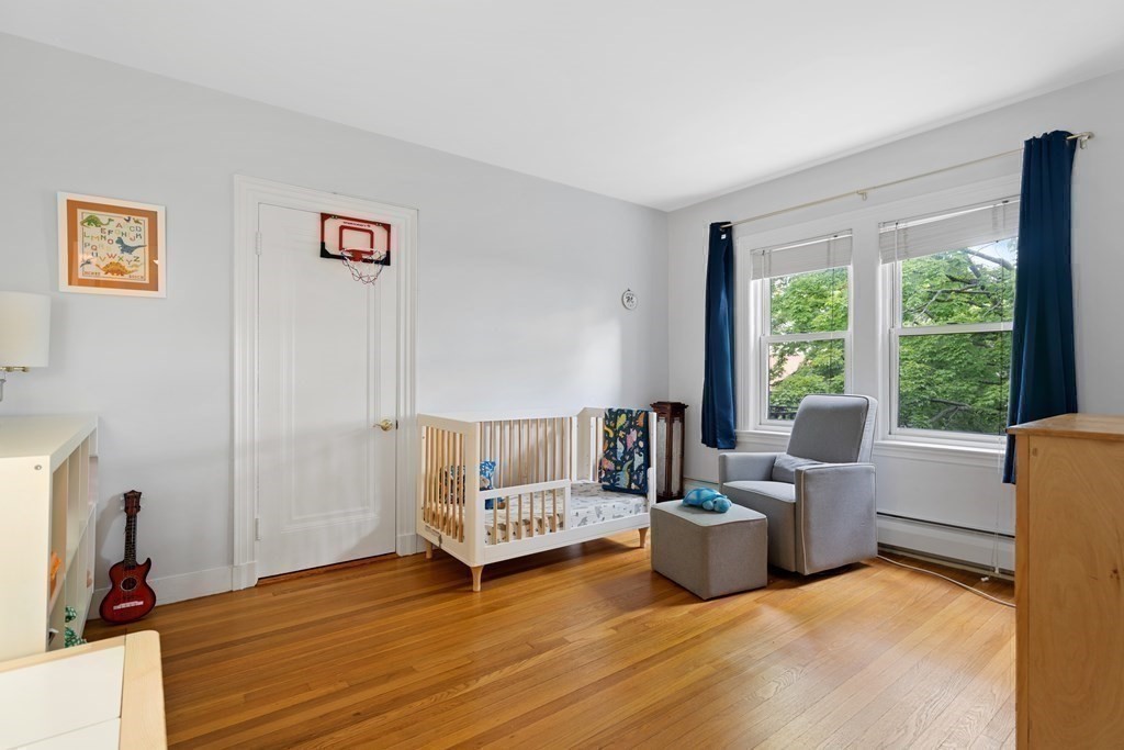 3 bed, 2 bath apartment for rent at 332 Jamaicaway Unit 5, Jamaica Plain — photo 17 of 23