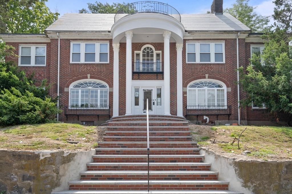 3 bed, 2 bath apartment for rent at 332 Jamaicaway Unit 5, Jamaica Plain — photo 23 of 23