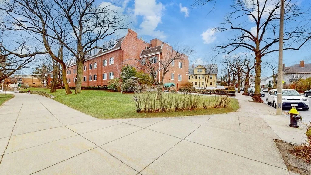 1 bed, 1 bath apartment for rent at 332 Jamaicaway Unit 306, Jamaica Plain — photo 11 of 11