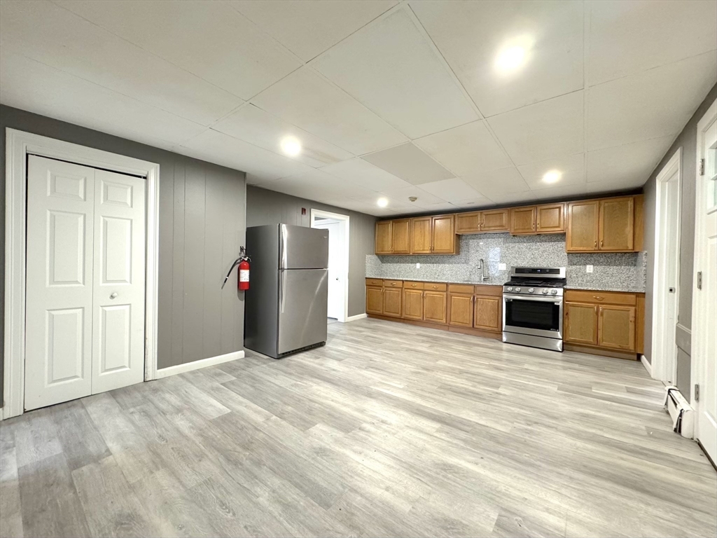 3 bed, 1 bath apartment for rent at 332 Kimball Unit 6, Fitchburg — photo 2 of 11