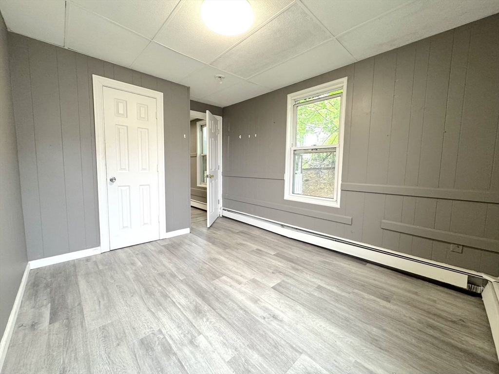 3 bed, 1 bath apartment for rent at 332 Kimball Unit 6, Fitchburg — photo 4 of 11