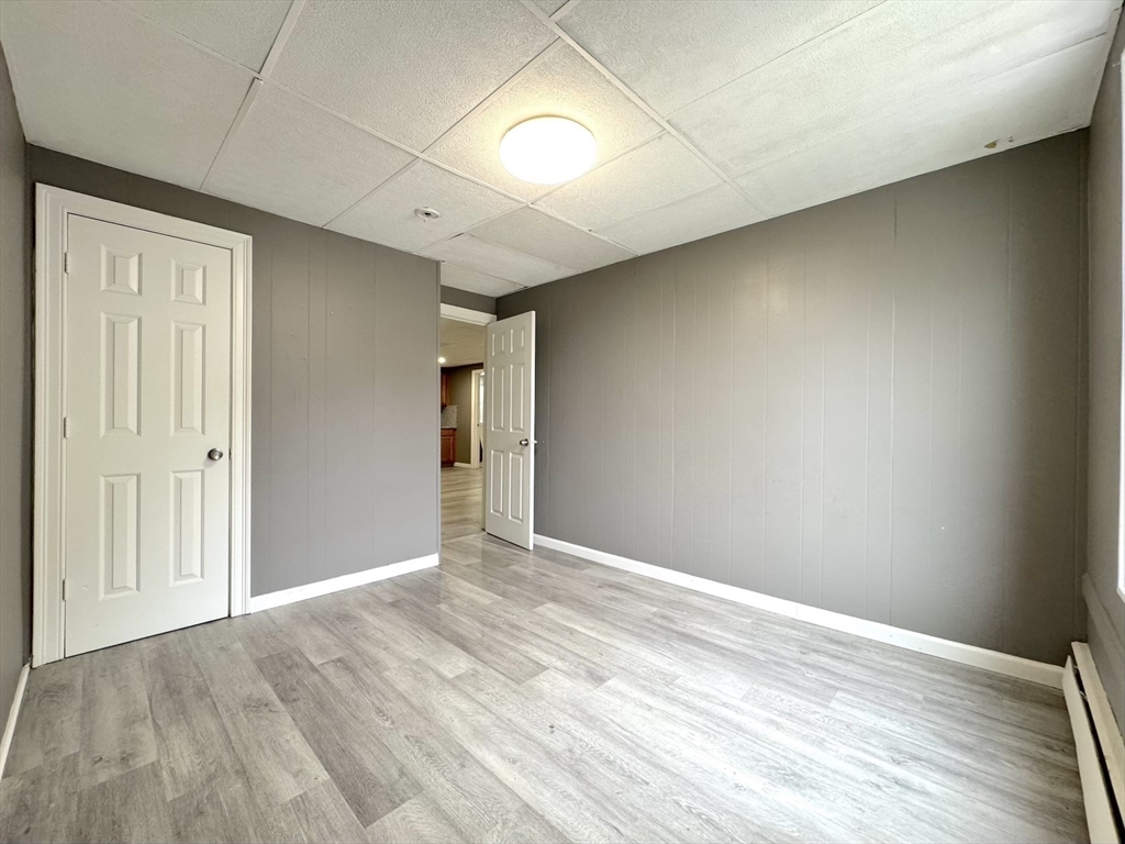 3 bed, 1 bath apartment for rent at 332 Kimball Unit 6, Fitchburg — photo 5 of 11