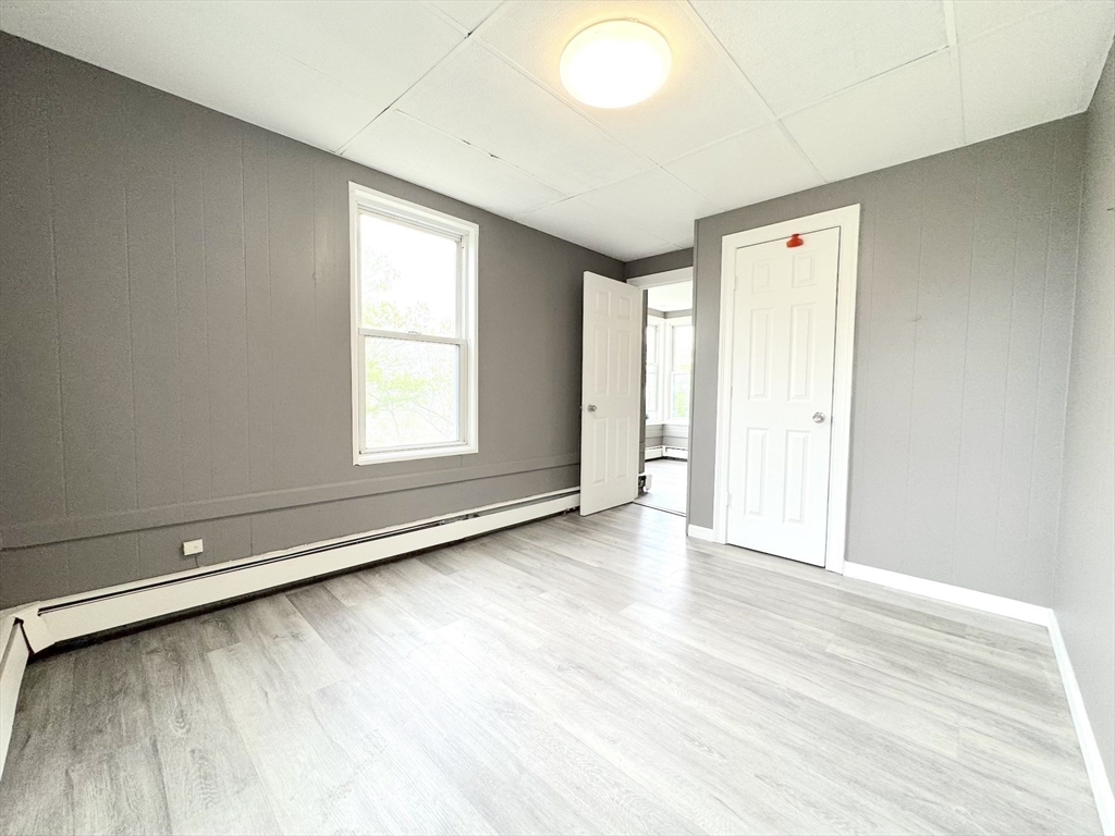 3 bed, 1 bath apartment for rent at 332 Kimball Unit 6, Fitchburg — photo 6 of 11