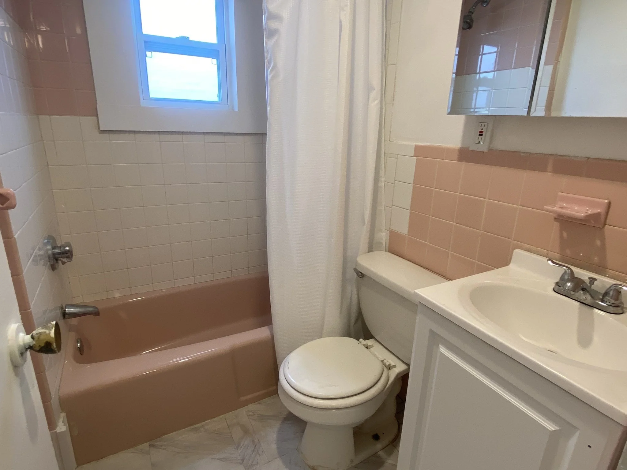 1 bed, 1 bath apartment for rent at 332 Revere Beach Blvd Unit 2-5, Revere — photo 7 of 7