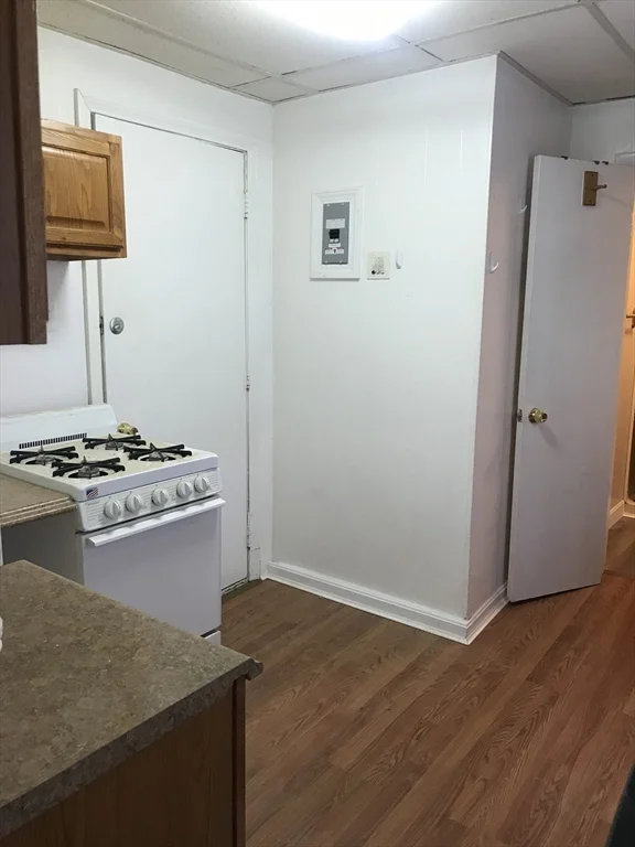 Studio bed, 1 bath apartment for rent at 332 Revere Beach Blvd Unit 2-6, Revere — photo 4 of 7