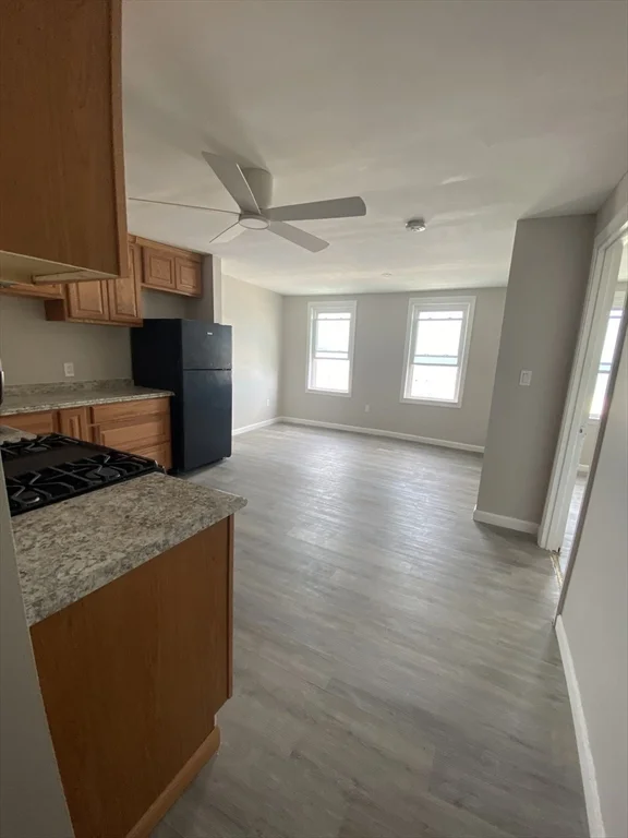 1 bed, 1 bath apartment for rent at 332 Revere Beach Blvd Unit 4, Revere — photo 3 of 10