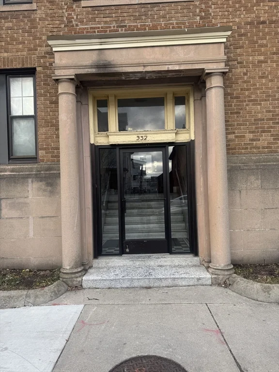 1 bed, 1 bath apartment for rent at 332 Salem Unit 5, Malden — photo 12 of 12