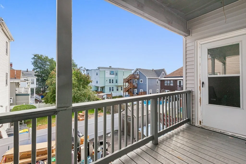 3 bed, 1 bath apartment for rent at 332 Shirley Unit 2, Winthrop — photo 19 of 29