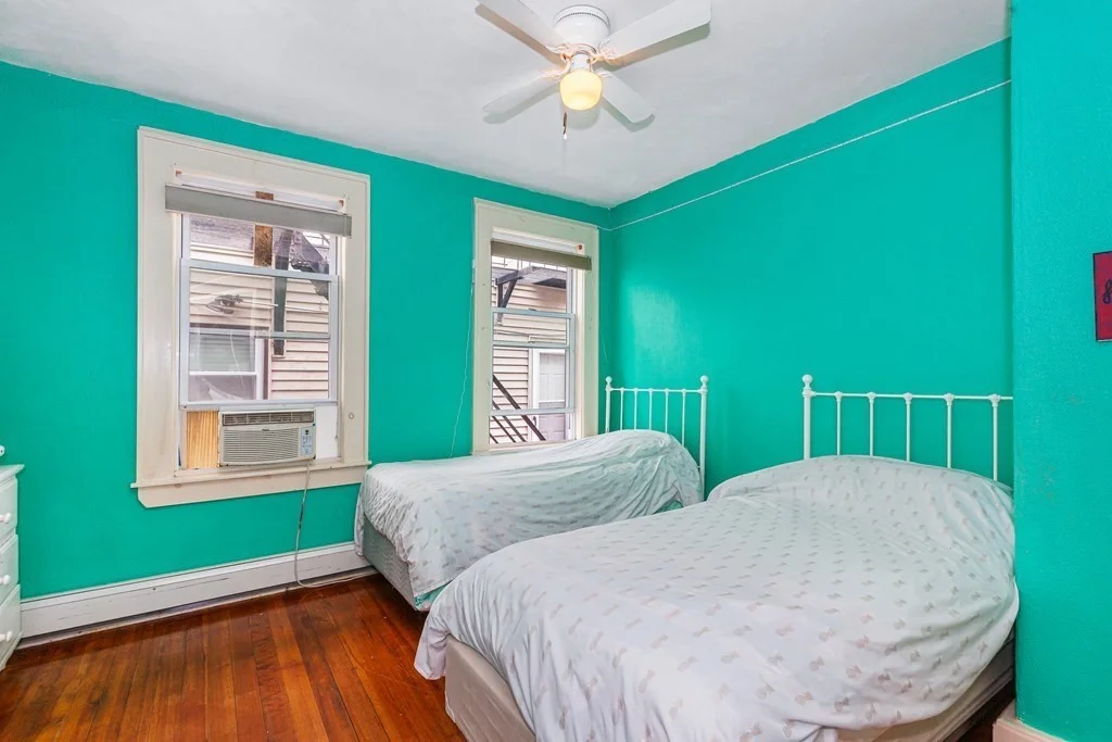 3 bed, 1 bath apartment for rent at 332 Shirley Unit 2, Winthrop — photo 17 of 29