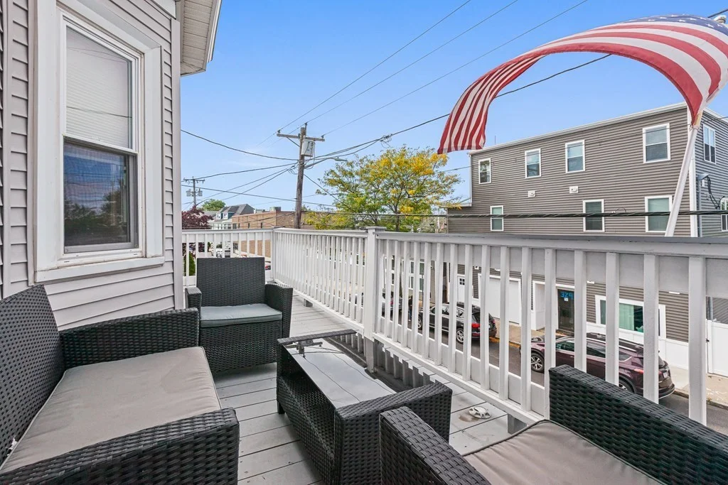 3 bed, 1 bath apartment for rent at 332 Shirley Unit 2, Winthrop — photo 22 of 29