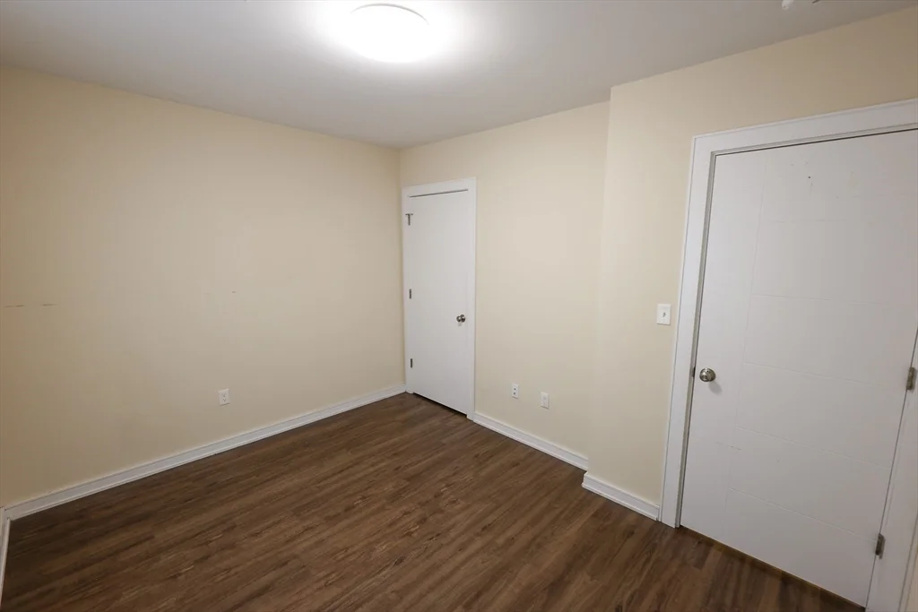3 bed, 2 bath apartment for rent at 332 Talbot Ave Unit 13, Dorchester — photo 14 of 19
