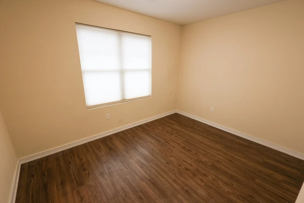 3 bed, 2 bath apartment for rent at 332 Talbot Ave Unit 13, Dorchester — photo 13 of 19