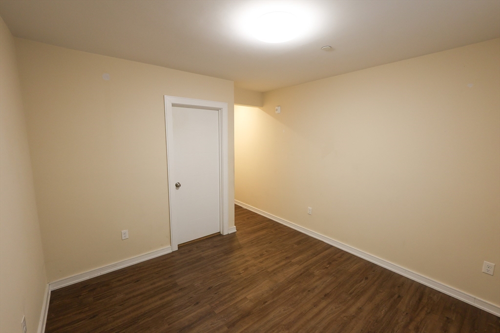 3 bed, 2 bath apartment for rent at 332 Talbot Ave Unit 14, Dorchester — photo 18 of 19