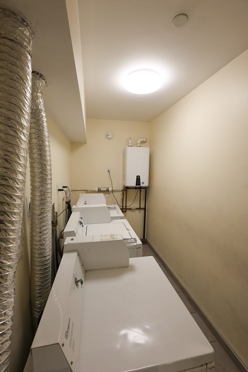 3 bed, 2 bath apartment for rent at 332 Talbot Ave Unit 14, Dorchester — photo 19 of 19