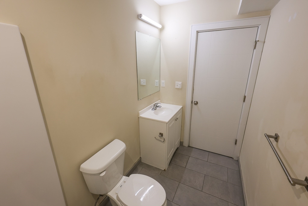 3 bed, 2 bath apartment for rent at 332 Talbot Ave Unit 14, Dorchester — photo 7 of 19