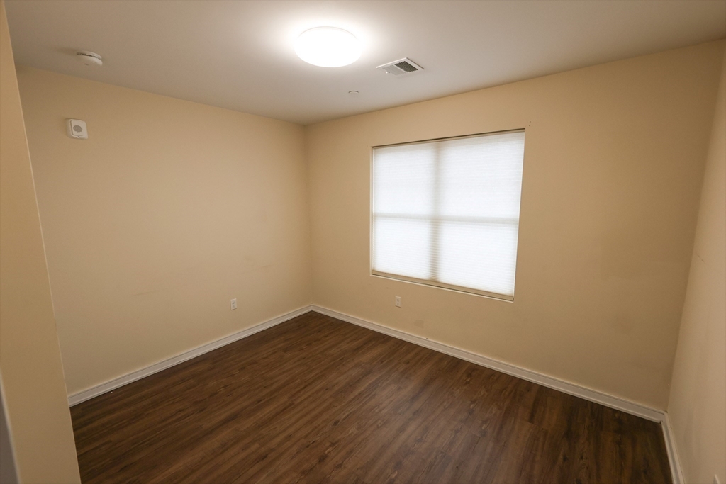 3 bed, 2 bath apartment for rent at 332 Talbot Ave Unit 14, Dorchester — photo 8 of 19