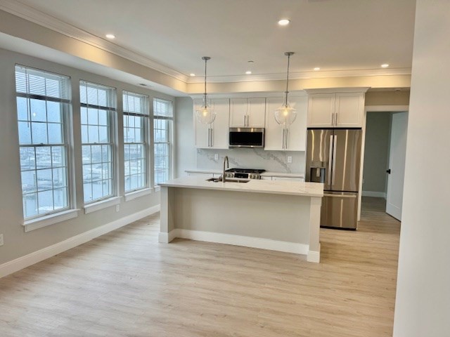 2 bed, 1 bath apartment for rent at 332 Victory Rd Unit 302, Marina Bay — photo 2 of 9