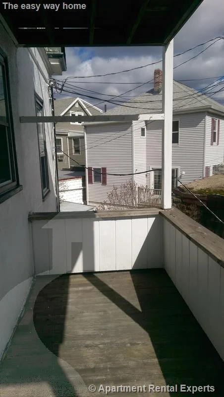3 bed, 1 bath apartment for rent at 333 Alewife Brook Pkwy Unit 2, Tufts — photo 12 of 12