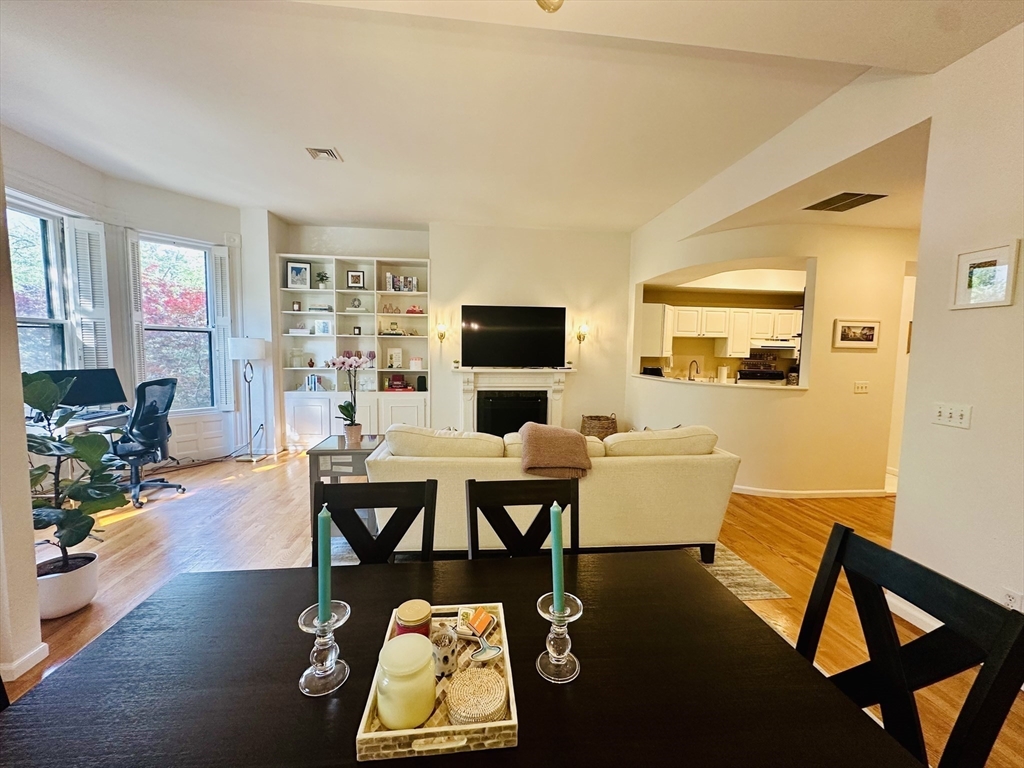2 bed, 2 bath apartment for rent at 333 Beacon St Unit 3, Back Bay — photo 6 of 19